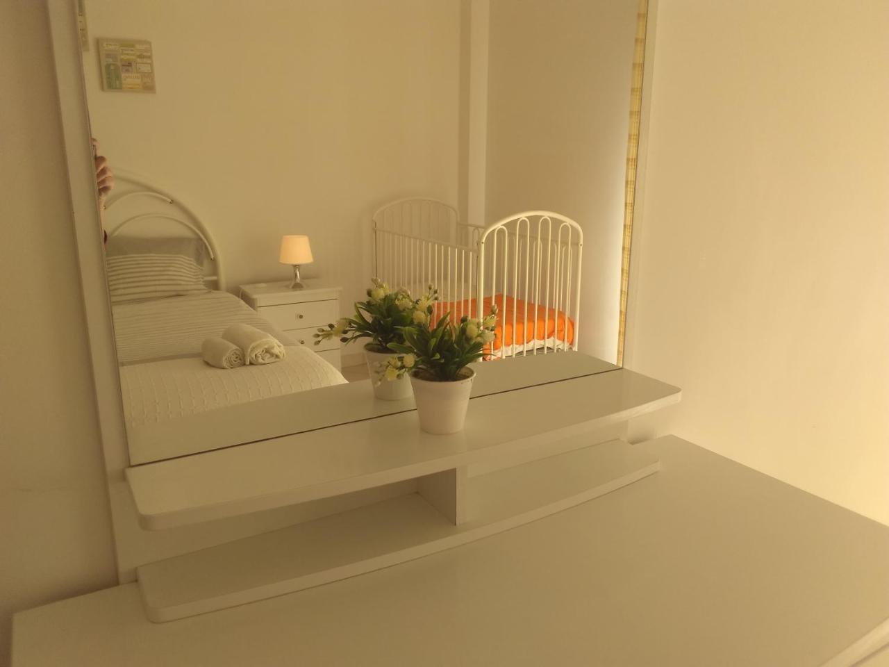 Apartamentos Monica Quarteira Exteriör bild